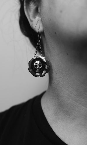 Daisy Head Dangles