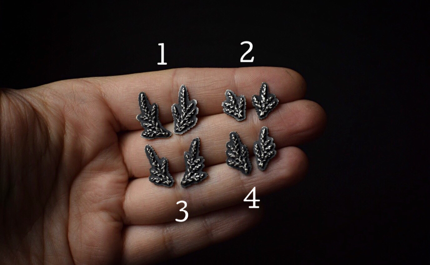 Fern Cutout Stud/Climbers