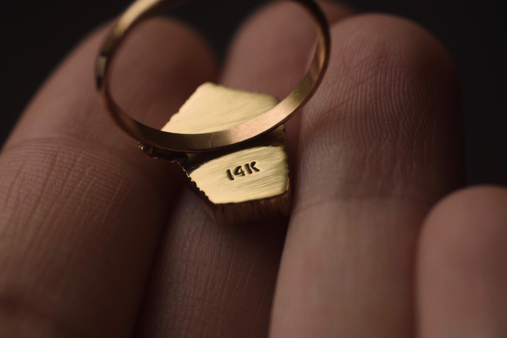 14k Gold Raw Ruby Coffin Ring - Size 6