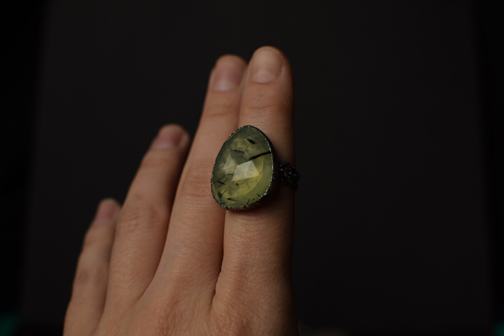 Faceted Prehnite Statement Fern Ring