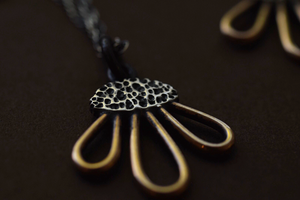 Black-Eyed Susan Necklace
