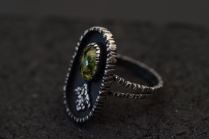 Peridot Shadowbox Ring - Size 9