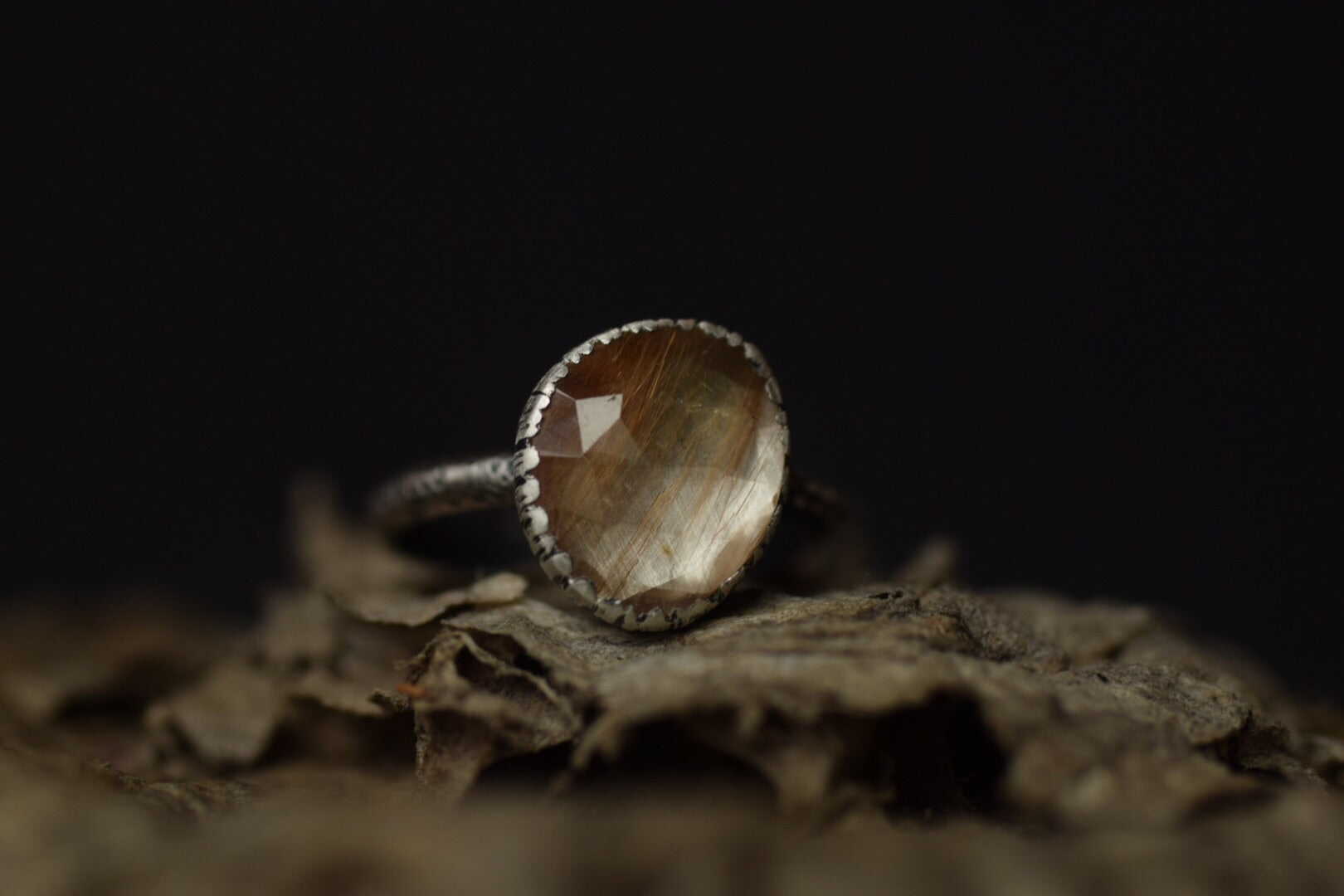 Golden Rutilated Quartz - Size 8.5