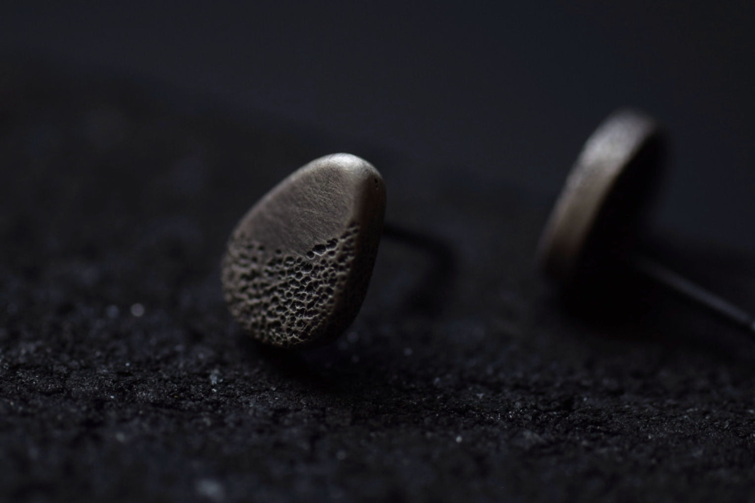 Seed Studs
