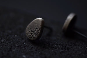 Seed Studs