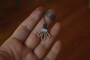 Black-Eyed Susan Necklace