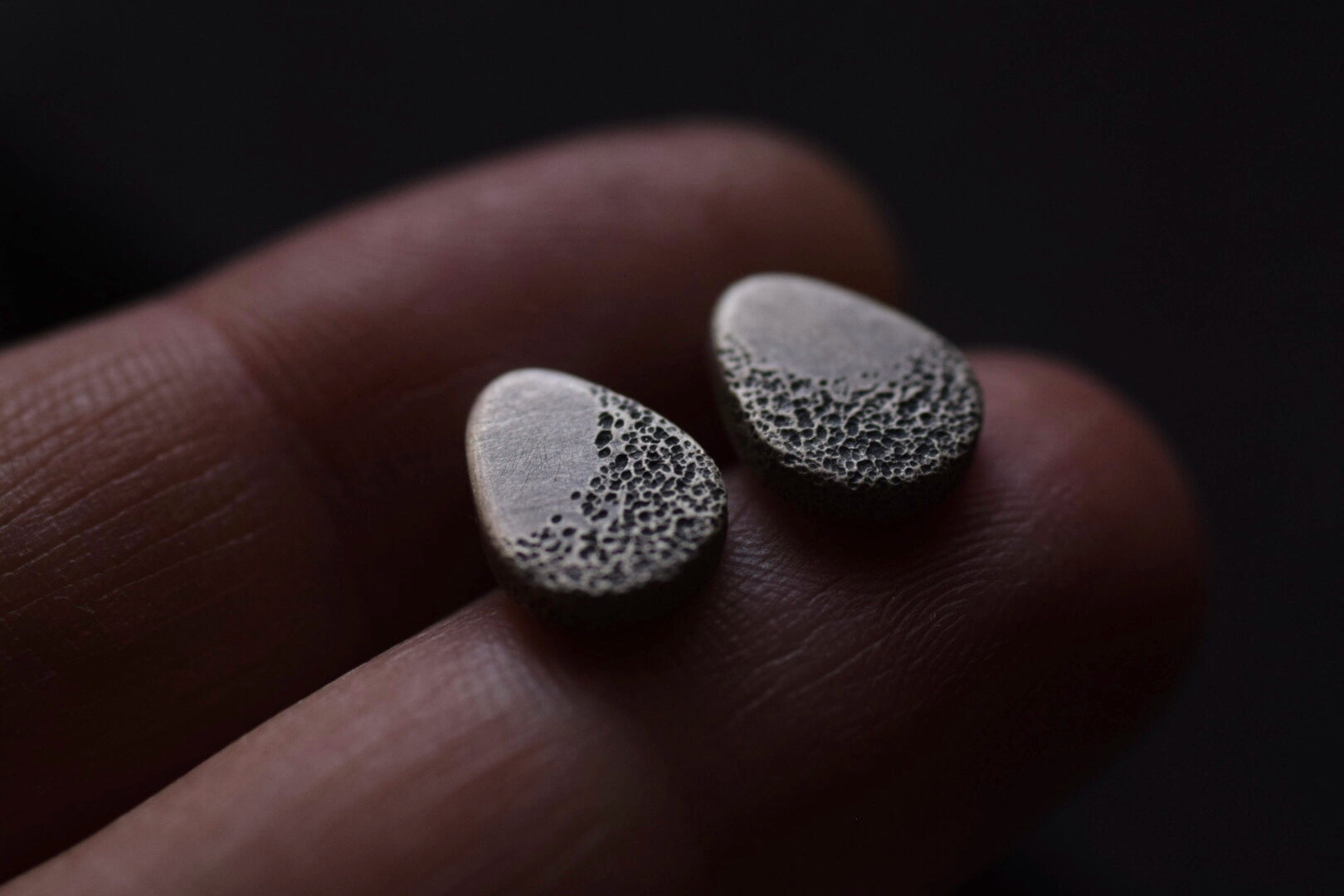 Seed Studs