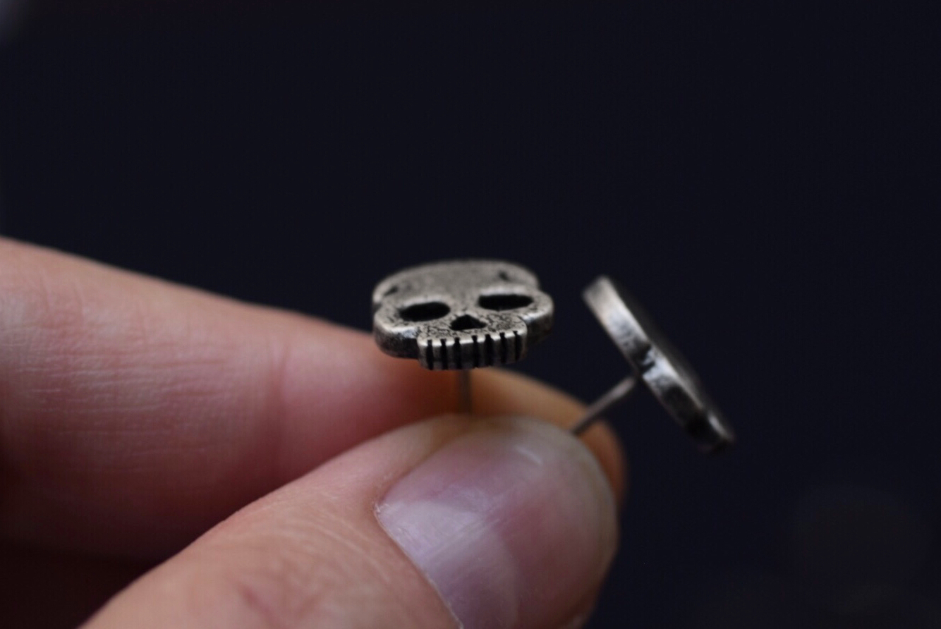 Skull Studs