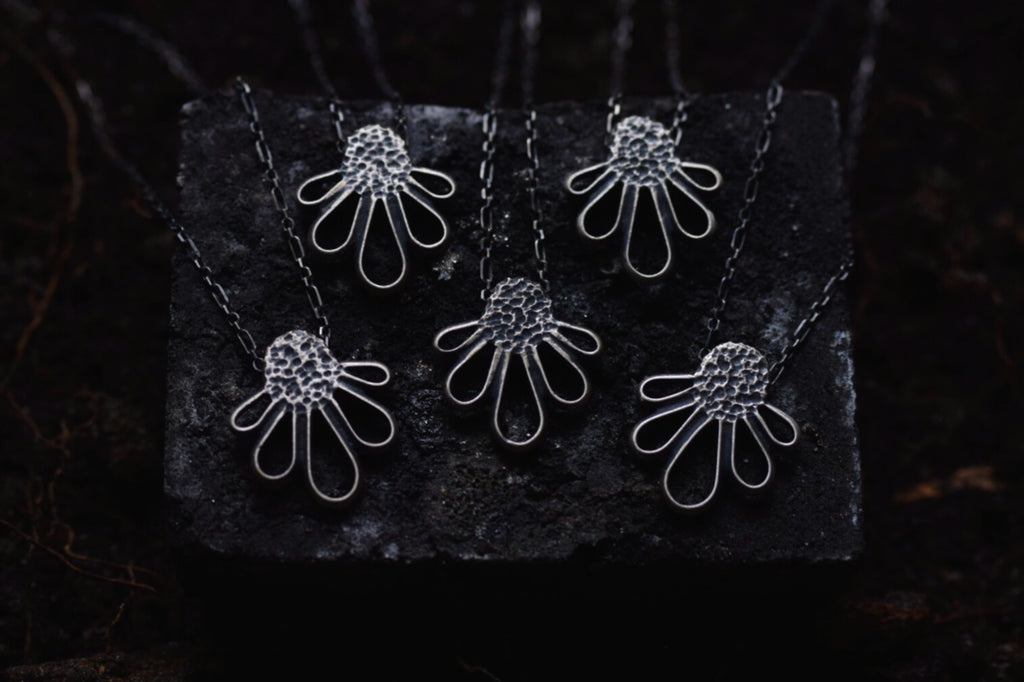 Black Eyed Susan Necklace
