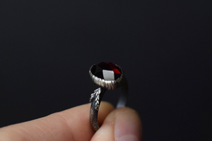 Garnet Fern Ring - Size 5.5