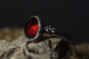 Garnet Fern Ring - Size 7