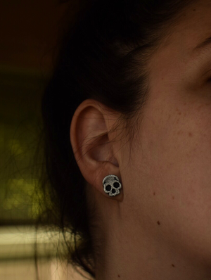 Skull Studs