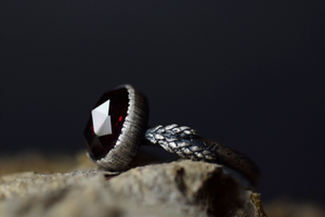 Garnet Fern Ring - Size 8