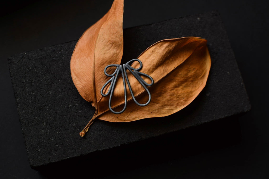 Freeform Hollow Petals